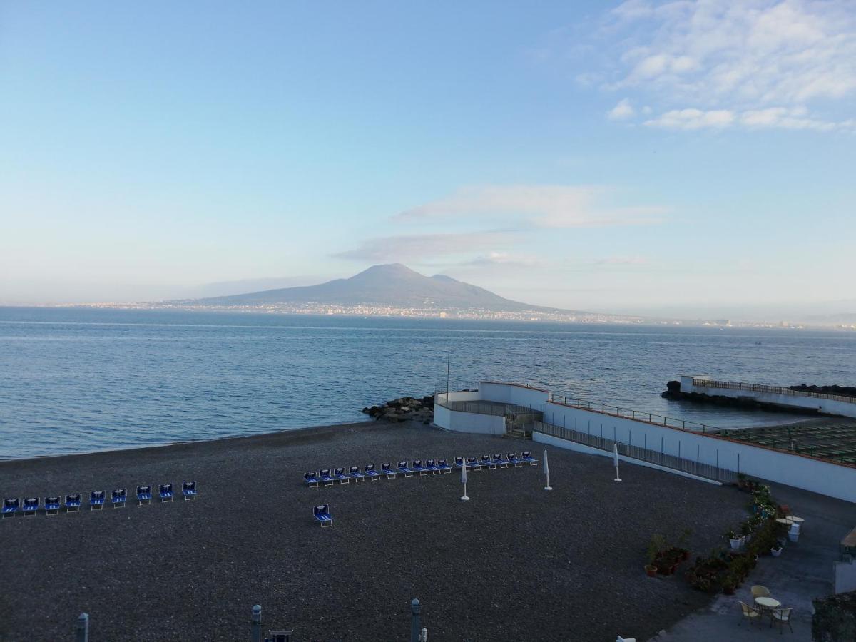 Le Suite Del Castello Castellammare di Stabia Ngoại thất bức ảnh